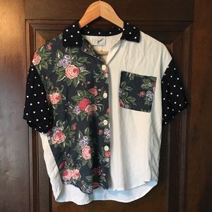 VINTAGE Floral Polka Dot Button Down T Shirt Boho